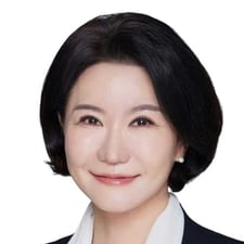 Eun Mi Kristina Rhee